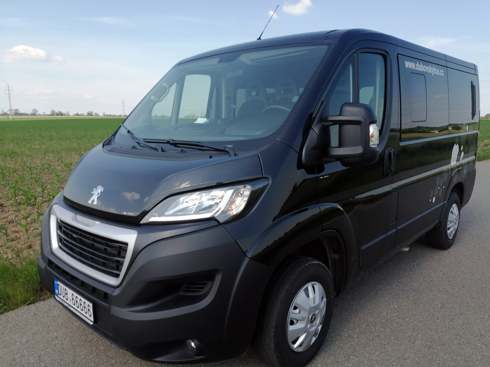 https://dubovskybus.cz/wp-content/uploads/2026/03/peugeot-boxer.jpg